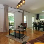 Roana In - Istrien 3* Porec