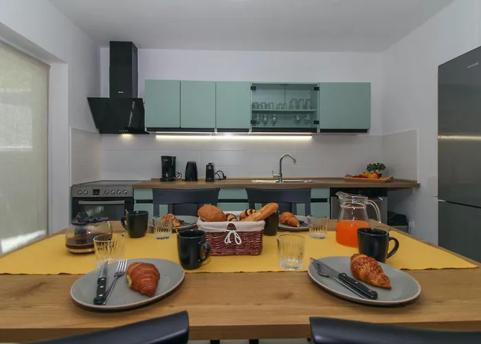 Konukevi Roana In - Istrien 4*